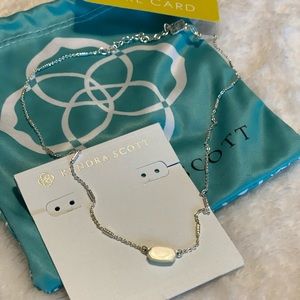 Fern Kendra Scott necklace